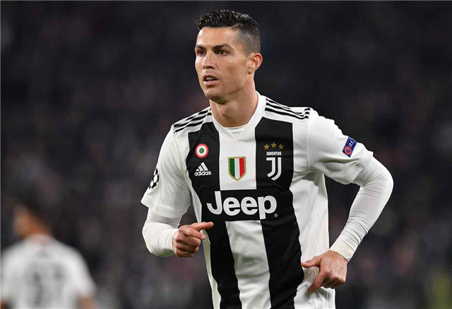 西甲皇马5-1大胜贝蒂斯，贡萨洛上演帽子戏法