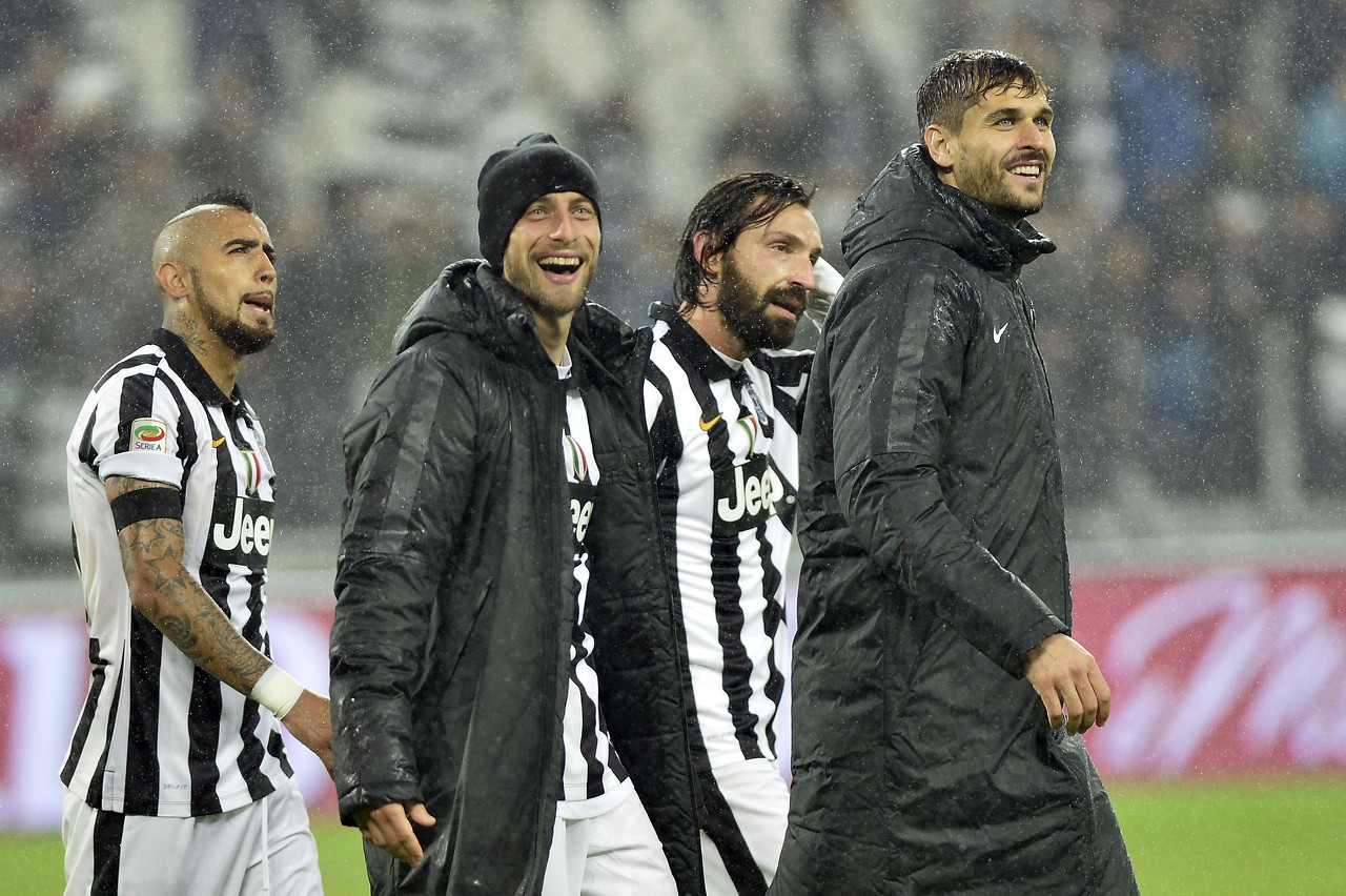 不买月卡后，我终于不在游戏中当牛马了